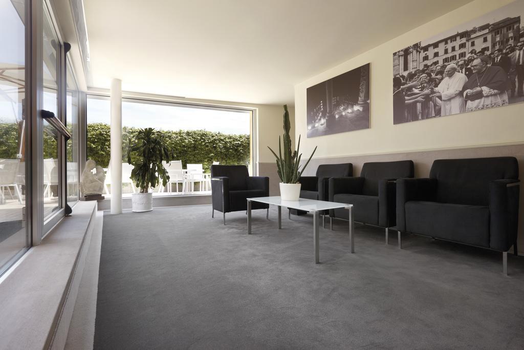 Celide Hotel